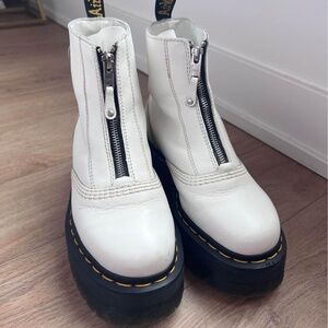 Dr Martens Jetta US 6 - EU 37 - UK 4